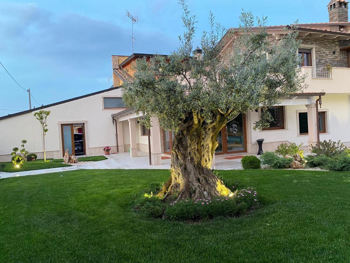 Balneum Rooms & Spa Mirabella Eclano Exterior foto